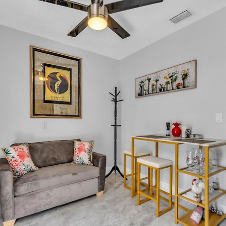 Little Gables Studio-Your Miami Escape-10Min Airport Dış mekan fotoğraf
